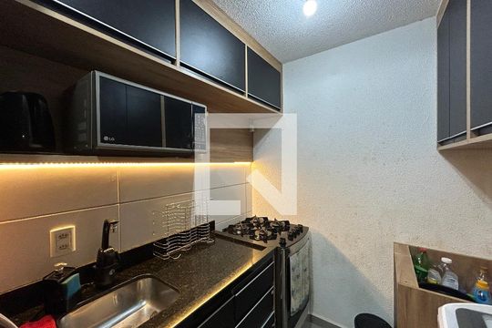 Cozinha de apartamento à venda com 2 quartos, 56m² em Santo Afonso, Novo Hamburgo