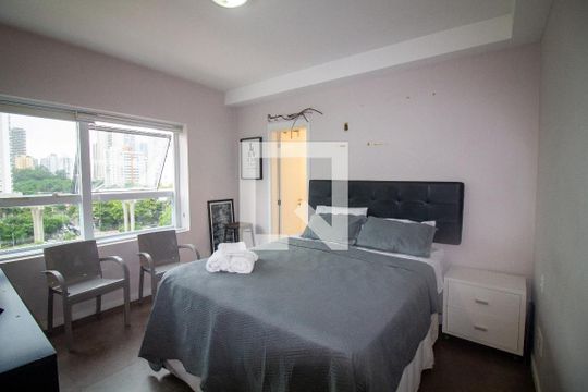 Quarto de kitnet/studio à venda com 1 quarto, 44m² em Brooklin, São Paulo