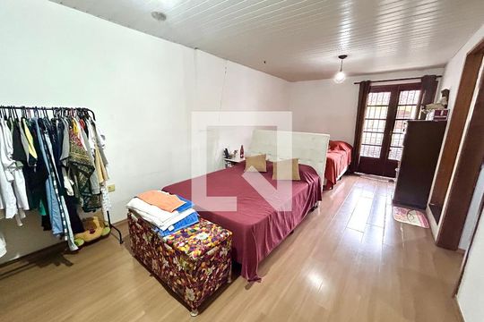 Quarto Suíte de casa à venda com 5 quartos, 202m² em Vila Itapegica, Guarulhos