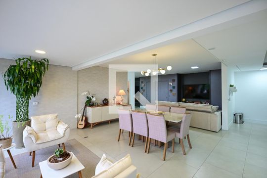 Sala de apartamento à venda com 3 quartos, 128m² em Vila Andrade, São Paulo
