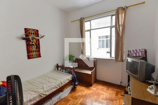 Quarto 1 de apartamento à venda com 2 quartos, 80m² em Tijuca, Rio de Janeiro