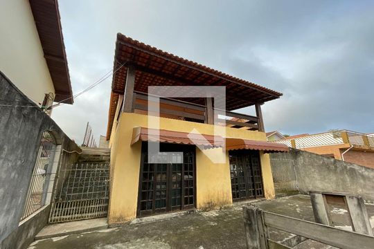 Fachada de casa para alugar com 3 quartos, 200m² em Quinta dos Angicos, Cotia