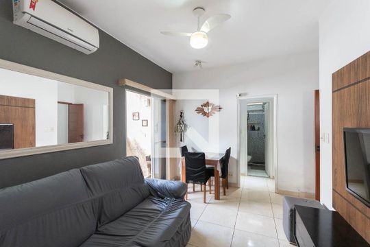 Sala de apartamento à venda com 2 quartos, 70m² em Vila Isabel, Rio de Janeiro