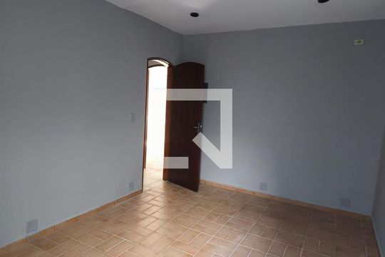 Quarto de casa à venda com 4 quartos, 209m² em Vila Formosa, Campinas