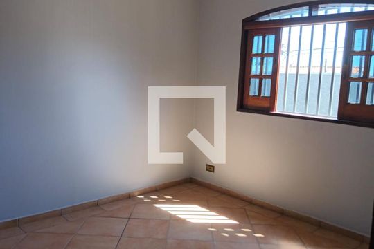 Quarto de casa à venda com 4 quartos, 209m² em Vila Formosa, Campinas