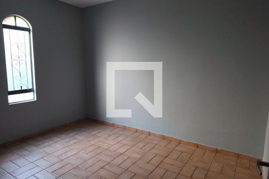 Quarto de casa à venda com 4 quartos, 209m² em Vila Formosa, Campinas