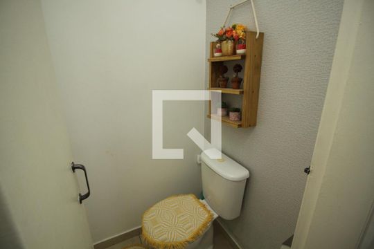 Lavabo de casa à venda com 3 quartos, 90m² em Vila Sao Domingos, São Paulo