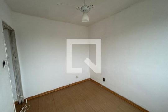 Quarto 1 de apartamento para alugar com 2 quartos, 61m² em Tomás Coelho, Rio de Janeiro