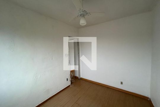 Quarto 1 de apartamento para alugar com 2 quartos, 61m² em Tomás Coelho, Rio de Janeiro