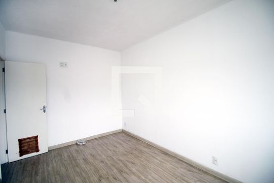 Quarto 2 de apartamento para alugar com 2 quartos, 100m² em Irajá, Rio de Janeiro