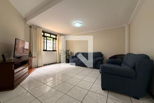 Casa à venda com 3 quartos, 360m² em Alto Caiçaras, Belo Horizonte