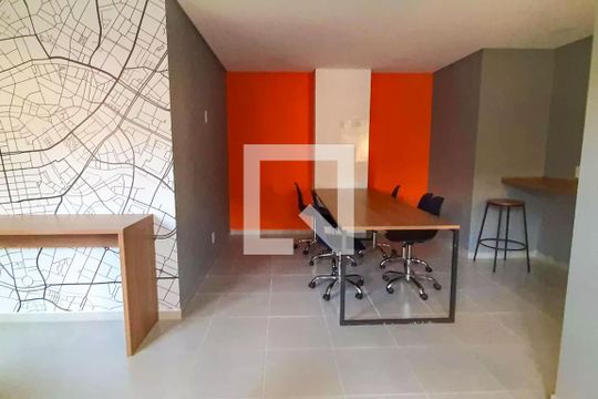 Apartamento à venda com 2 quartos, 45m² em Quitaúna, Osasco