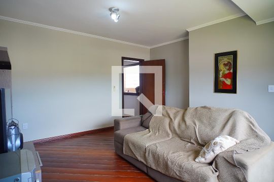Sala de casa à venda com 5 quartos, 325m² em Santa Tereza, Porto Alegre