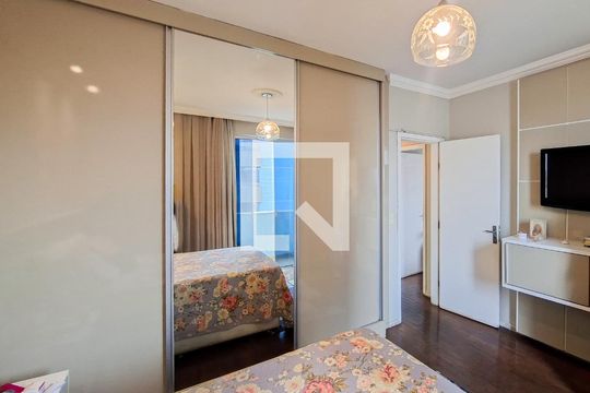 Quarto de apartamento à venda com 3 quartos, 100m² em Cidade Nova, Belo Horizonte