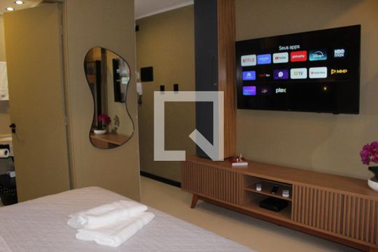 Studio de kitnet/studio para alugar com 1 quarto, 27m² em República, São Paulo
