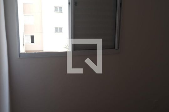 Quarto de apartamento à venda com 2 quartos, 32m² em Costa E Silva, Porto Alegre