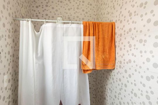 Banheiro Social de casa à venda com 2 quartos, 160m² em Penha Circular, Rio de Janeiro