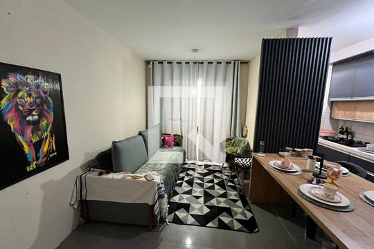 Apartamento para alugar com 2 quartos, 54m² em Parque Imperial, Ferraz de Vasconcelos