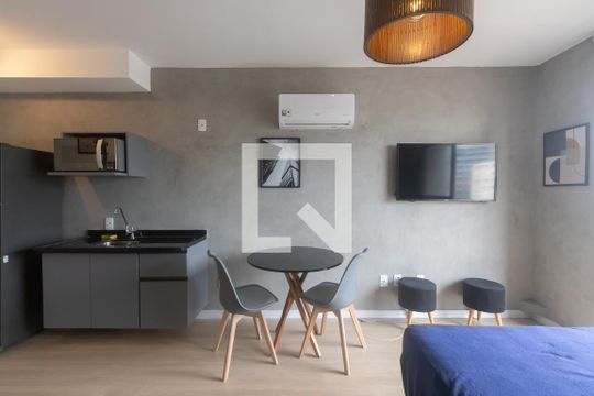 Studio de kitnet/studio à venda com 1 quarto, 24m² em Vila Olímpia, São Paulo