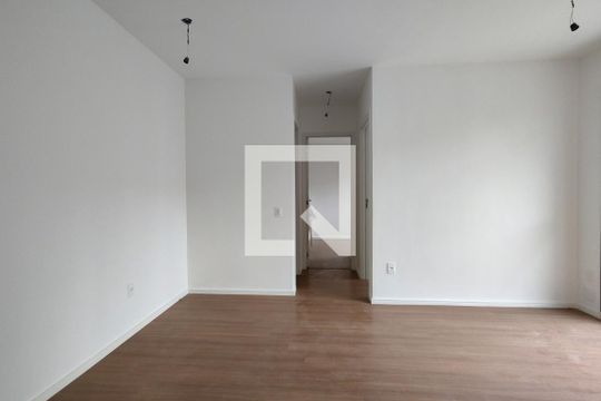 Sala de apartamento à venda com 2 quartos, 50m² em Barra Olímpica, Rio de Janeiro