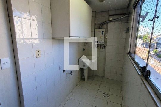 Área de Serviço  de apartamento para alugar com 3 quartos, 142m² em Centro, Canoas