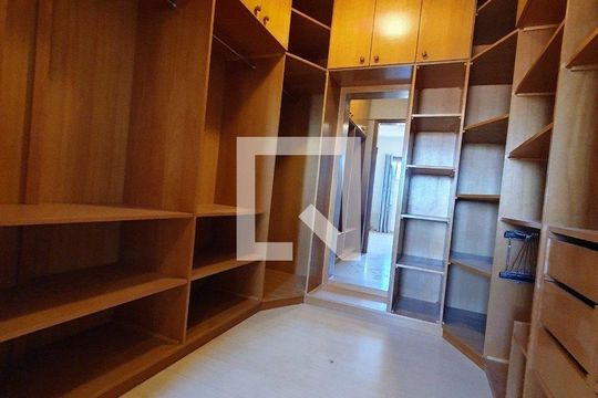 Quarto 1 de apartamento para alugar com 3 quartos, 142m² em Centro, Canoas