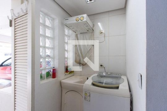 Área de Serviço  de casa para alugar com 5 quartos, 330m² em Tristeza, Porto Alegre
