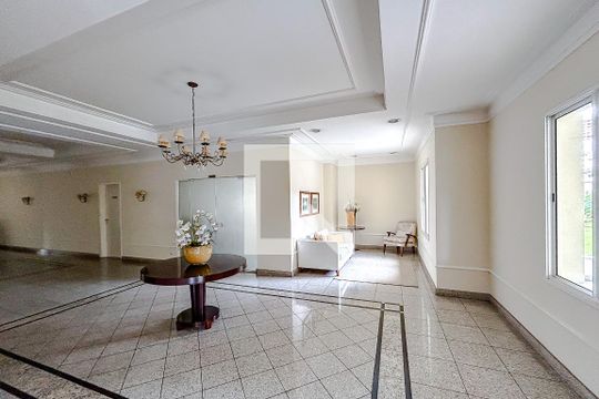 Hall de apartamento para alugar com 2 quartos, 70m² em Vila Gomes Cardim, São Paulo