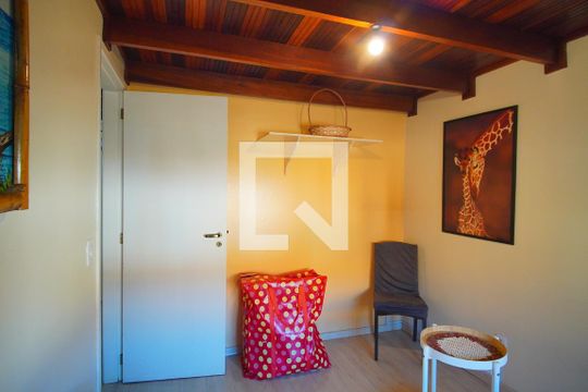 Quarto 1 de casa de condomínio à venda com 3 quartos, 70m² em Jardim Dona Leopoldina, Porto Alegre