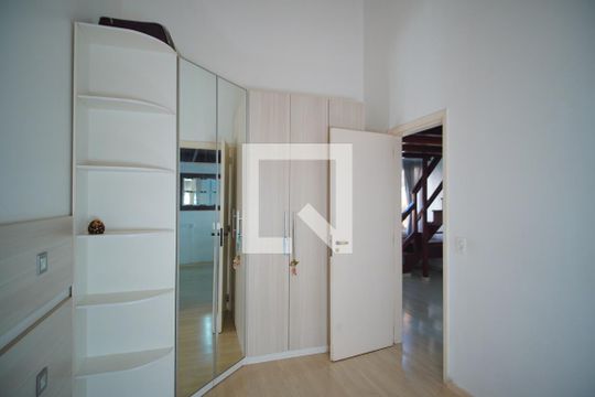 Quarto 2 de casa de condomínio à venda com 3 quartos, 70m² em Jardim Dona Leopoldina, Porto Alegre