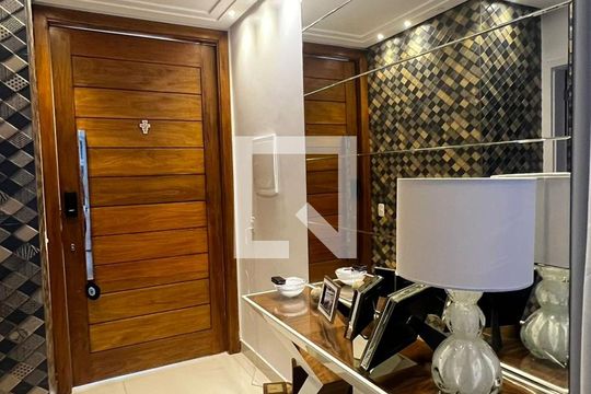 Sala de casa de condomínio à venda com 4 quartos, 329m² em Jardim Cordeiro, São Paulo