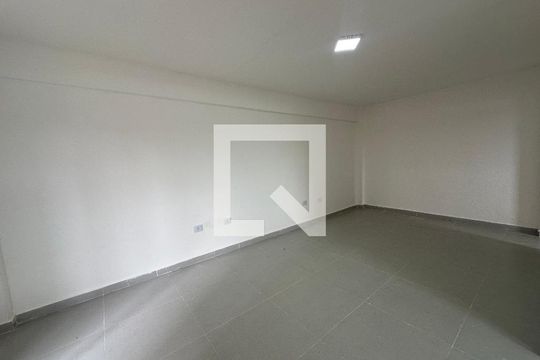 Sala/Cozinha de casa para alugar com 1 quarto, 70m² em Jardim Silveira, Barueri