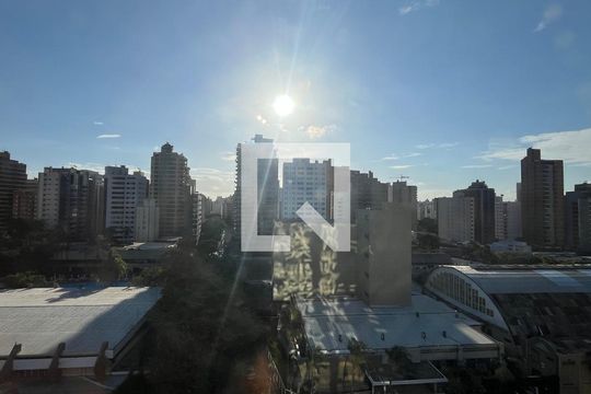 Apartamento à venda com 3 quartos, 114m² em Cambuí, Campinas