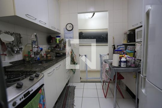 cozinha de casa à venda com 3 quartos, 72m² em Jaguaré, São Paulo