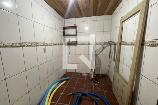 Casa à venda com 2 quartos, 100m² em São Jorge, Novo Hamburgo