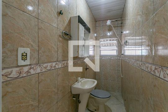 Banheiro de casa à venda com 1 quarto, 45m² em Vila das Merces, São Paulo