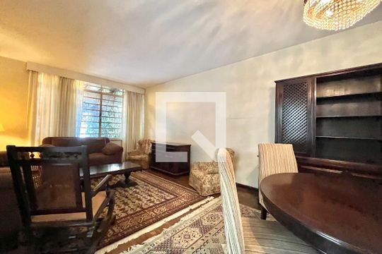Sala de casa à venda com 3 quartos, 162m² em Campo Belo, São Paulo