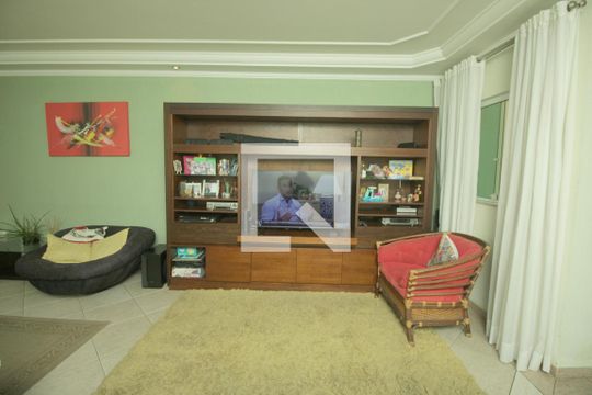 Sala de casa à venda com 3 quartos, 289m² em Vila Dora, Santo André