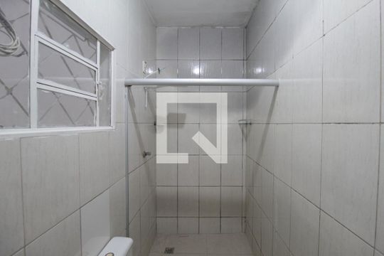Banheiro da Suite de casa à venda com 1 quarto, 70m² em Santa Terezinha, Belo Horizonte