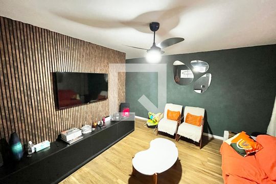 Sala de casa à venda com 4 quartos, 130m² em Lauzane Paulista, São Paulo