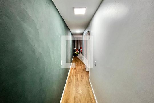 Corredor de casa à venda com 4 quartos, 130m² em Lauzane Paulista, São Paulo
