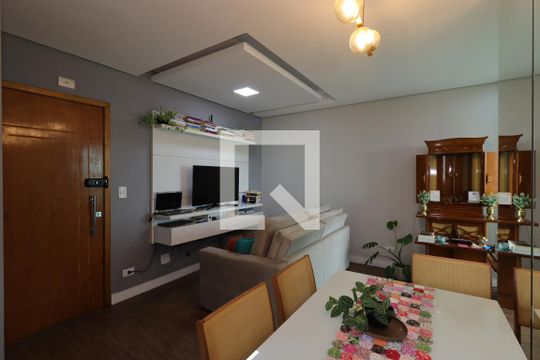 Sala de apartamento para alugar com 2 quartos, 50m² em Parque das Nações, Santo André