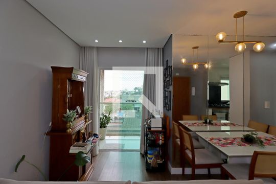 Sala de apartamento para alugar com 2 quartos, 50m² em Parque das Nações, Santo André