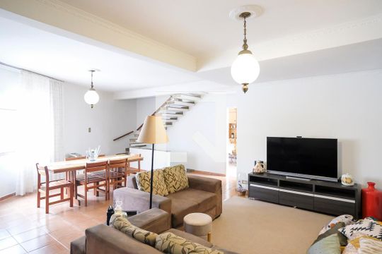 Sala de casa à venda com 3 quartos, 184m² em Cerâmica, São Caetano do Sul