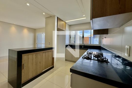 Casa de Condomínio à venda com 3 quartos, 158m² em Sobradinho, Lagoa Santa