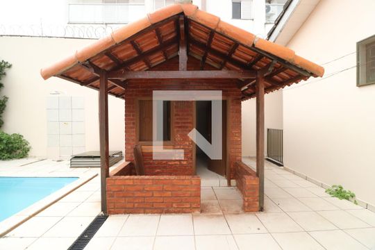 Playground de casa para alugar com 3 quartos, 250m² em Tabajaras, Uberlândia