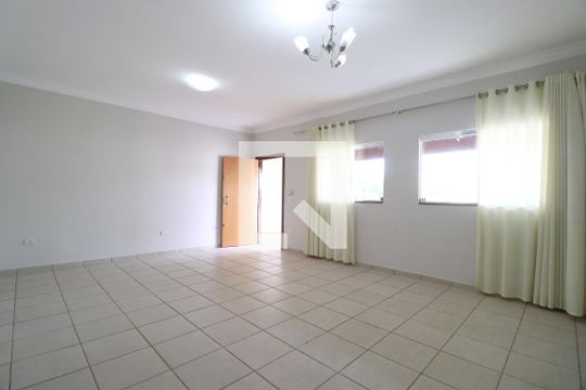 Sala de casa para alugar com 3 quartos, 250m² em Tabajaras, Uberlândia