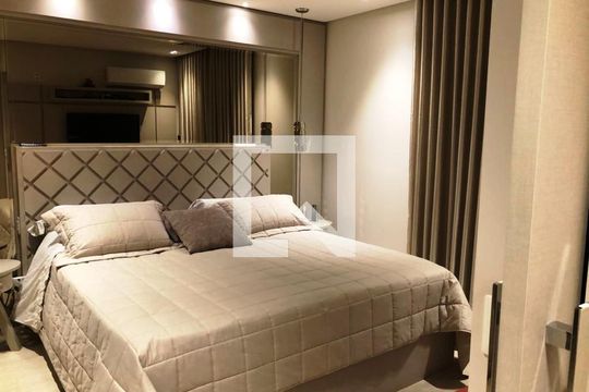 Quarto de apartamento à venda com 3 quartos, 250m² em Santa Paula, São Caetano do Sul
