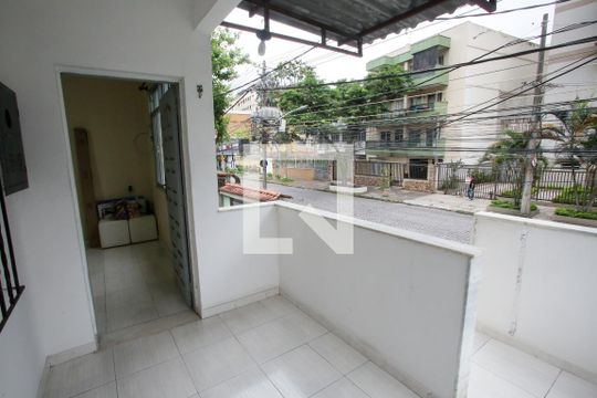 Varanda da Sala de casa para alugar com 2 quartos, 100m² em Freguesia (jacarepaguá), Rio de Janeiro