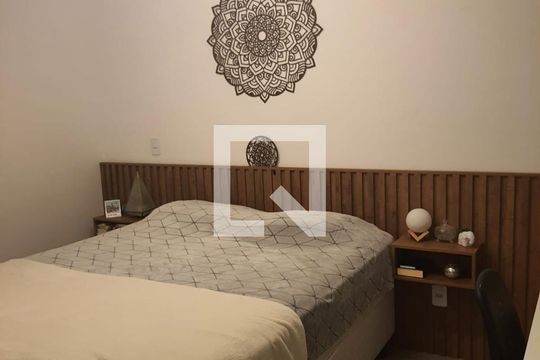 Quarto de apartamento à venda com 2 quartos, 65m² em Alphaville Industrial, Barueri